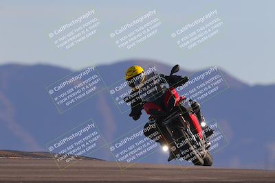 media/Nov-06-2023-Moto Forza (Mon) [[ce023d0744]]/4-Beginner Group/Session 5 (Turn 9)/